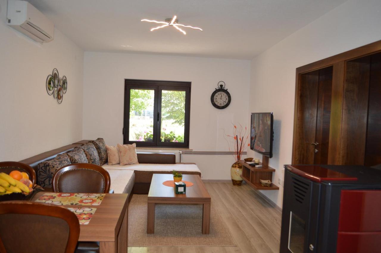Villa My Island Bihać Eksteriør billede