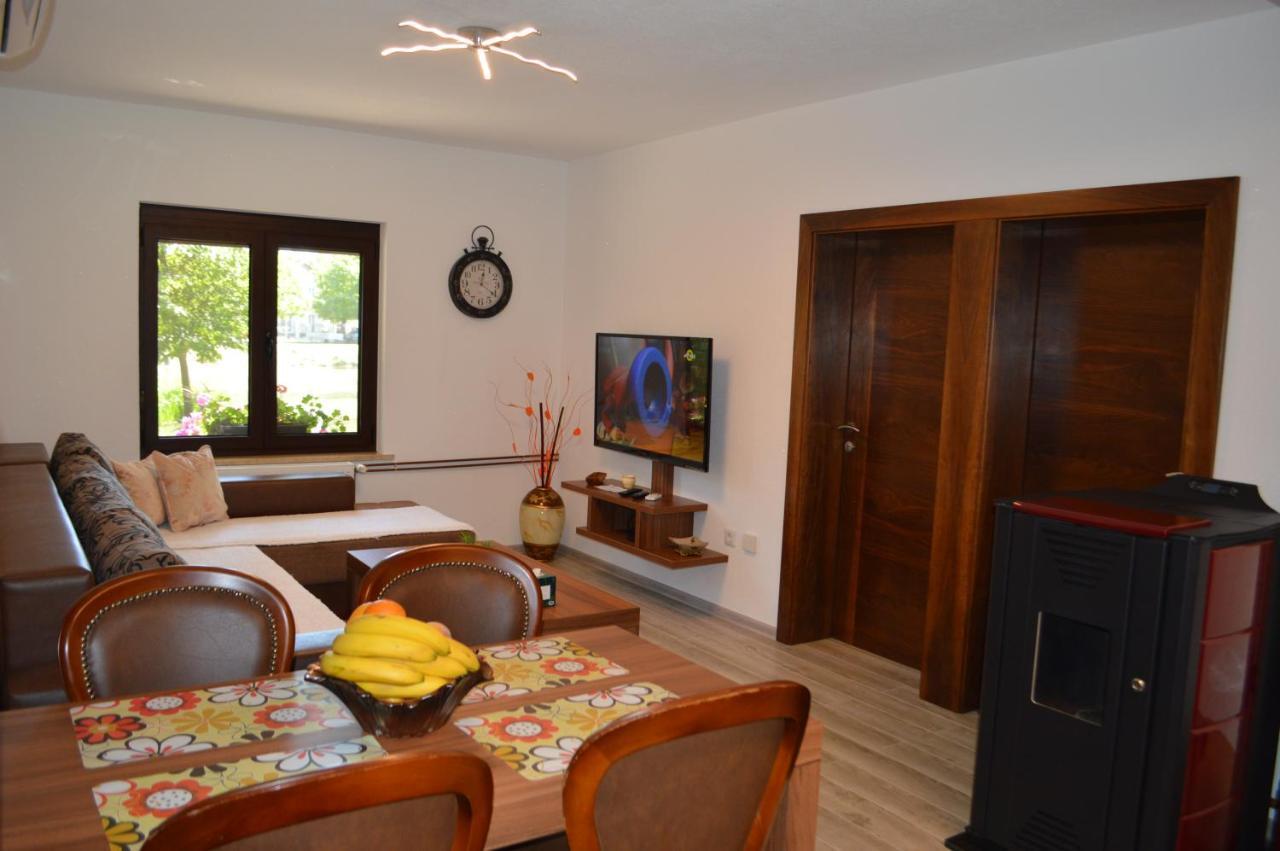 Villa My Island Bihać Eksteriør billede