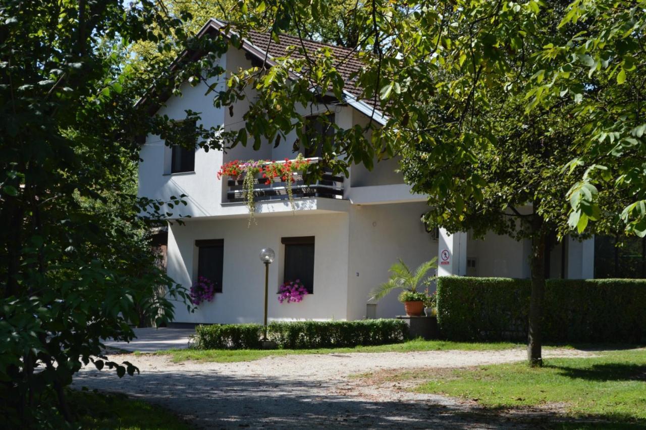 Villa My Island Bihać Eksteriør billede
